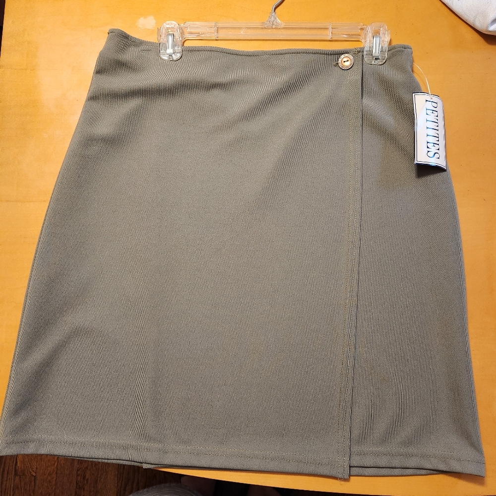 Skirt | J K L A